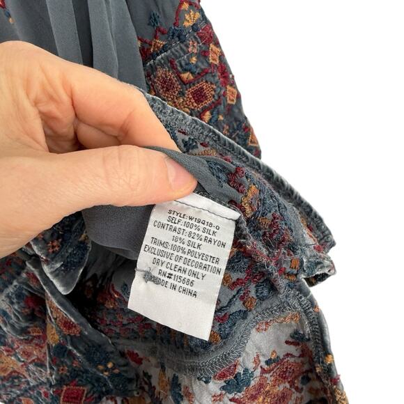 Johnny Was Blue Button Front Embroidered Blouse Boho Silk Velvet Womens Large - Picture 5 of 6